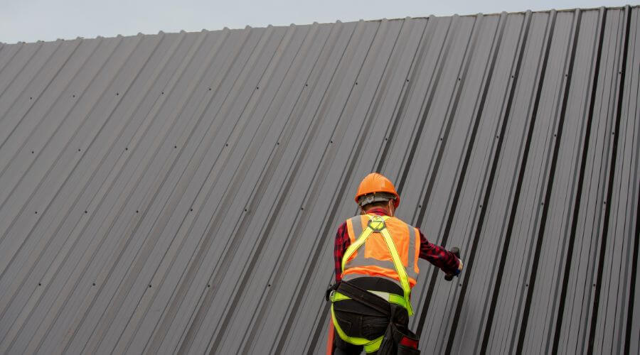 Professional Flat Roofing Installation in Otho, IA